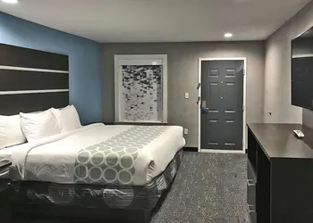 Rodeway Inn Calhoun South hotel thumbnail 8