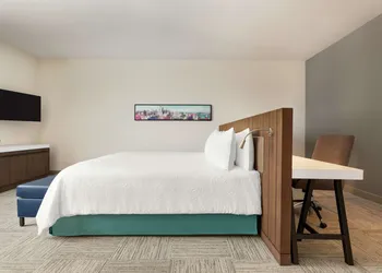 Hilton Garden Inn Seattle Airport hotel thumbnail 7