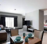 StoneHill Lawrence, Trademark Collection by Wyndham hotel detail image 3