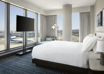 Grand Hyatt at SFO hotel thumbnail 5