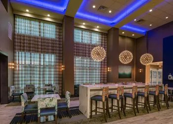 Hampton Inn & Suites Dallas/Plano Central hotel thumbnail 3
