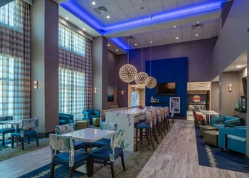 Hampton Inn & Suites Dallas/Plano Central hotel thumbnail 4