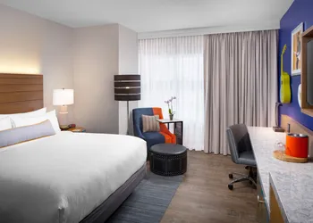 Hotel Indigo Gainesville-Celebration Pointe by IHG hotel thumbnail 3