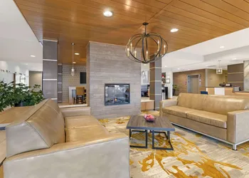 Best Western Plus LaCrescent / LaCrosse hotel thumbnail 2