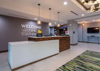 Hampton Inn & Suites Dallas East hotel thumbnail 6