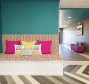 Hampton Inn Mustang hotel detail image 3