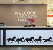 Hampton Inn Mustang hotel detail image 5