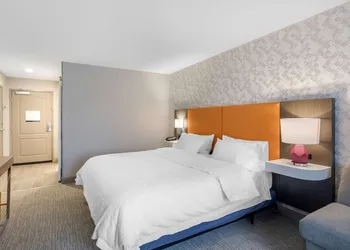 Hampton Inn & Suites Ruidoso Downs hotel thumbnail 8