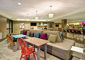 Home2 Suites by Hilton Mechanicsburg hotel thumbnail 4