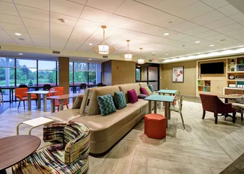 Home2 Suites by Hilton Mechanicsburg hotel thumbnail 5