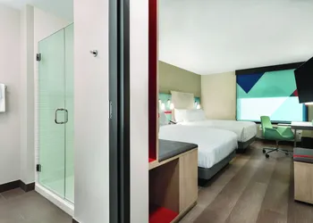 avid hotel Oklahoma City - Quail Springs by IHG hotel thumbnail 3