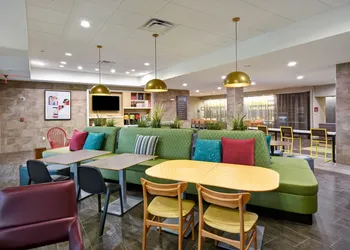 Home2 Suites by Hilton Frankfort hotel thumbnail 3