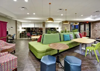 Home2 Suites by Hilton Frankfort hotel thumbnail 4