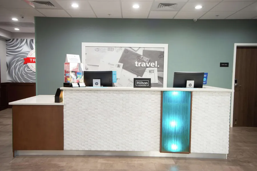 Hampton Inn & Suites Oklahoma City/Quail Springs hotel detail image 2