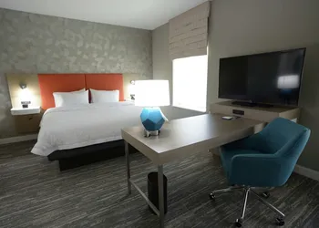 Hampton Inn & Suites Oklahoma City/Quail Springs hotel thumbnail 6