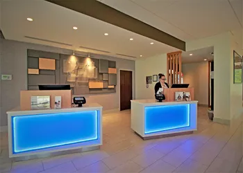 Holiday Inn Express & Suites Ocala by IHG hotel thumbnail 2