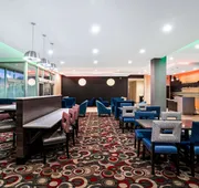 La Quinta Inn & Suites by Wyndham Tuscaloosa University hotel detail image 3