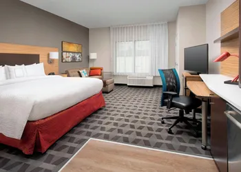 TownePlace Suites by Marriott College Park hotel thumbnail 4