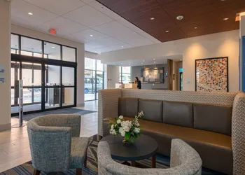 Holiday Inn Express & Suites Tulsa Downtown by IHG hotel thumbnail 2