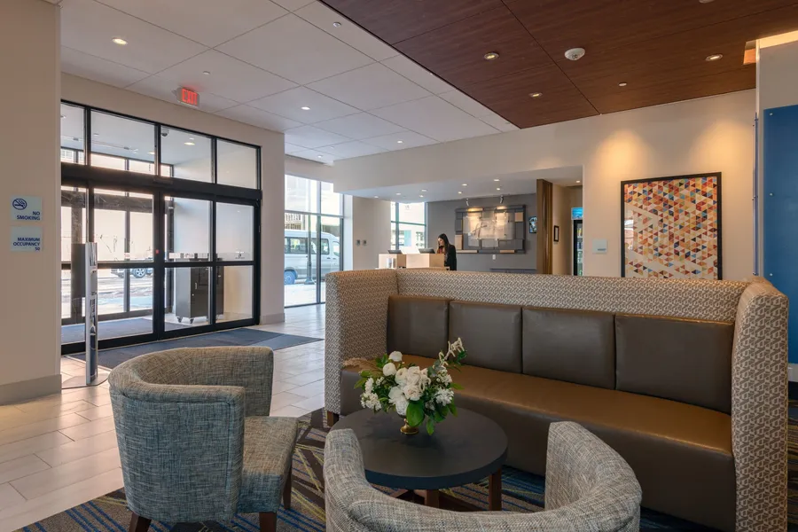 Holiday Inn Express & Suites Tulsa Downtown by IHG hotel detail image 2