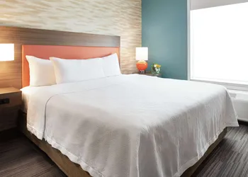 Home2 Suites by Hilton Bismarck hotel thumbnail 6