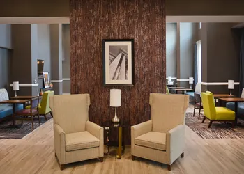 Hampton Inn & Suites Philadelphia/Media hotel thumbnail 3