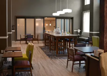 Hampton Inn & Suites Philadelphia/Media hotel thumbnail 4