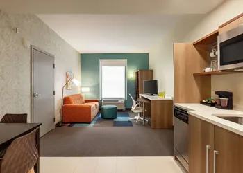 Home2 Suites by Hilton Statesboro hotel thumbnail 5