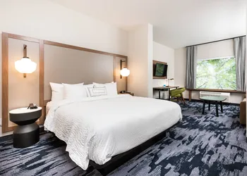 Fairfield Inn & Suites by Marriott Crestview hotel thumbnail 6