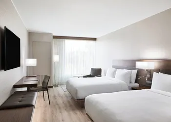 AC Hotel by Marriott Phoenix Biltmore hotel thumbnail 5