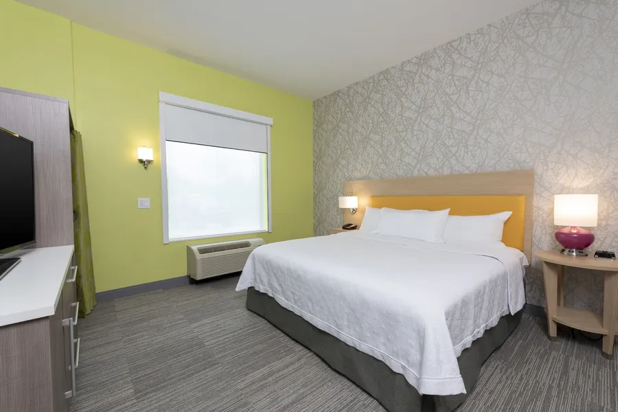 Home2 Suites by Hilton Indianapolis Airport hotel detail image 6