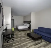 Holiday Inn Express & Suites Tonawanda - Buffalo Area by IHG hotel detail image 5