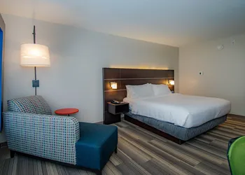Holiday Inn Express & Suites Tonawanda - Buffalo Area by IHG hotel thumbnail 7