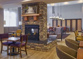 Hampton Inn & Suites Roseburg hotel thumbnail 3