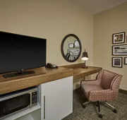Hampton Inn & Suites Roseburg hotel detail image 7