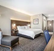 Holiday Inn Express & Suites Tulsa East - Catoosa by IHG hotel detail image 4
