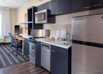 TownePlace Suites by Marriott San Antonio Westover Hills hotel thumbnail 5