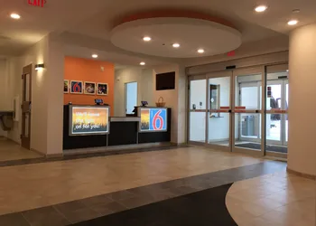 Motel 6 Mankato, MN hotel thumbnail 6