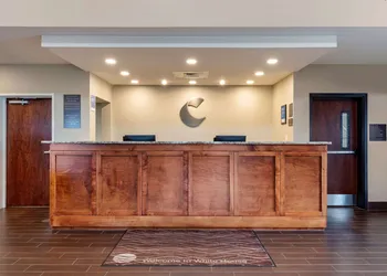 Comfort Inn White House hotel thumbnail 3