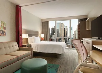 Home2 Suites by Hilton Chicago River North hotel thumbnail 5