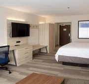 Holiday Inn Express & Suites Marion by IHG hotel detail image 3