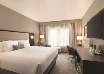 Radisson Hotel Oklahoma City Airport hotel thumbnail 5