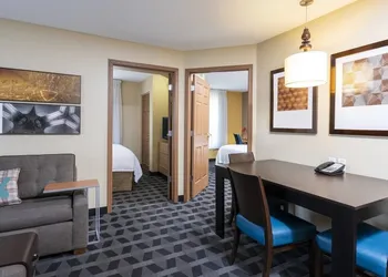TownePlace Suites by Marriott Houston Baytown hotel thumbnail 4