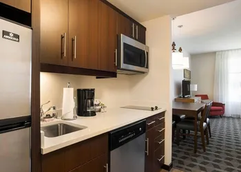 TownePlace Suites by Marriott Houston Baytown hotel thumbnail 7