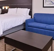 Holiday Inn Express & Suites Brighton by IHG hotel detail image 5