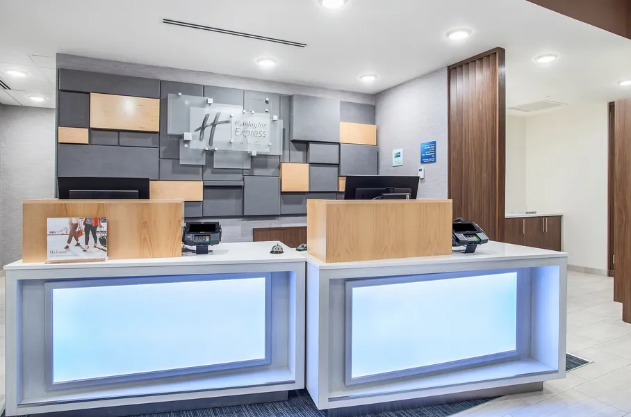 Holiday Inn Express & Suites Lexington W - Versailles by IHG hotel detail image 2