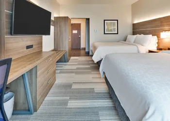 Holiday Inn Express & Suites Plano East - Richardson by IHG hotel thumbnail 7