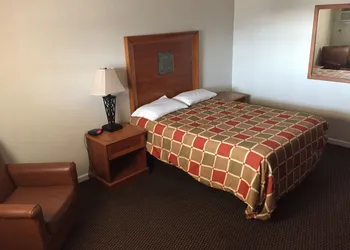 Red Carpet Motel hotel thumbnail 6