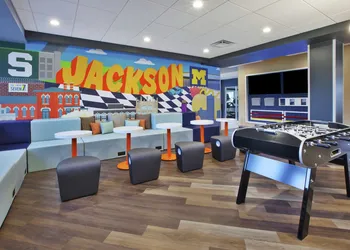 Tru by Hilton Jackson, MI hotel thumbnail 5