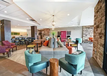 Home2 Suites by Hilton Beloit hotel thumbnail 3